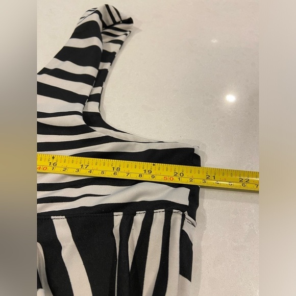 Retro Tango Mango Black And White Flapper Frill Dress Size XL - Picture 6 of 9